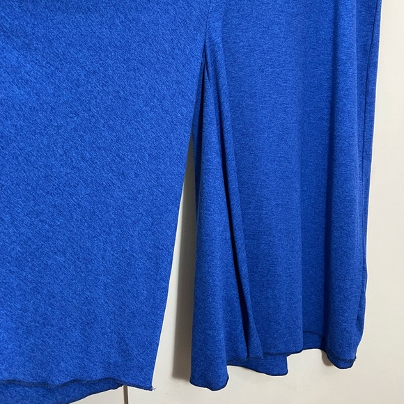 💥2/$15 NWT Twenty4 Woman royal blue knit wide leg culottes gaucho crop pants L - Picture 3 of 9